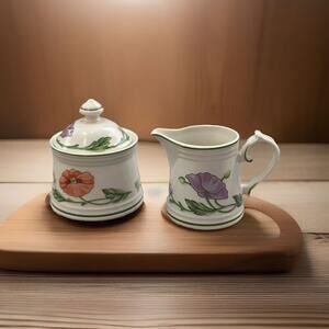 Villeroy & Boch Amapola Handled Creamer & Sugar Set